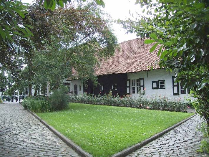 Hôtel pour 4 personnes, avec piscine ainsi que jardin et terrasse à Ypres - 3
