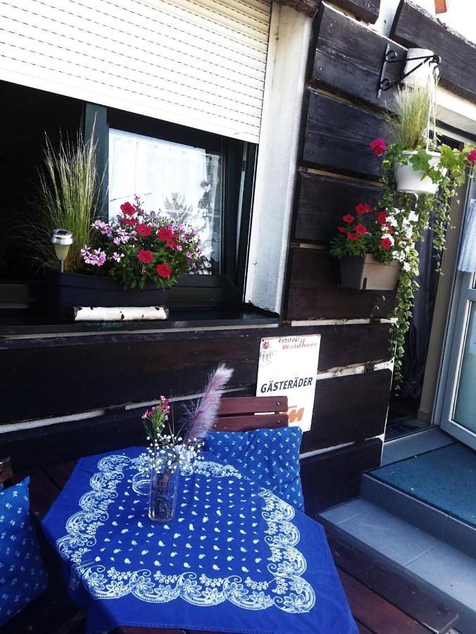 Ferienwohnung für 2 Personen, mit Terrasse und Garten sowie Ausblick in Frauenkirchen