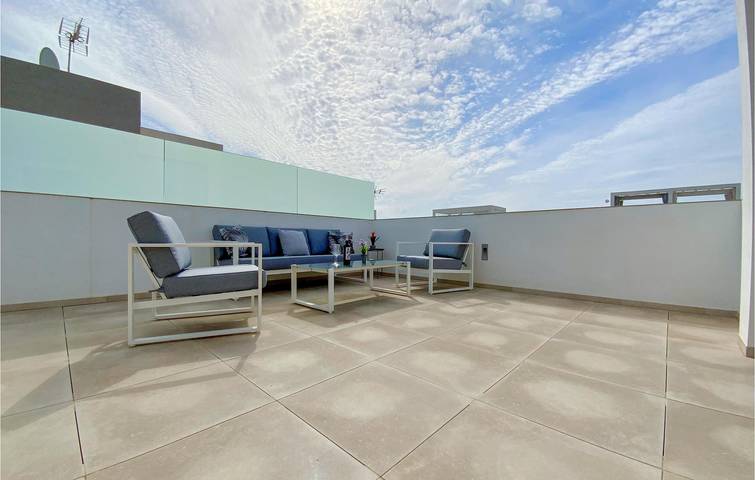 Apartamento de 130 m2 con piscina y parking, cerca de Ciudad Quesada in Rojales, Costa Blanca