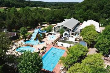 Mobil home pour 4 personnes à Locunolé