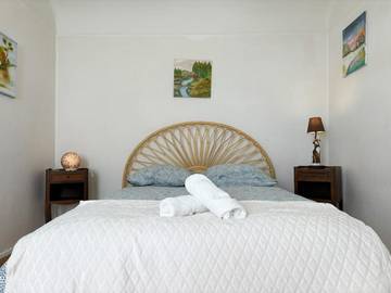 Gîte pour 4 personnes, avec jardin et vue à L'Aigle