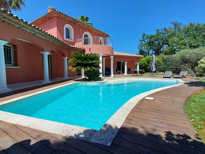 Villa pour 6 personnes, avec jardin et terrasse à Fréjus - 2