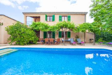 Villa in Petra, Majorca Center für 12 