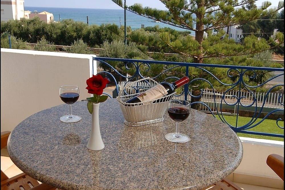 Entire apartment, Luxury Apartment in Crete  Greece Europe in Stalida, Iraklio-Heraklio region