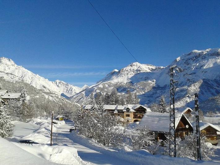 Hôtel pour 2 personnes, avec sauna et jardin ainsi que piscine et jacuzzi, animaux acceptés