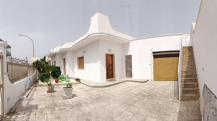 Location de vacances pour 5 personnes, avec jardin, animaux acceptés à Mesagne