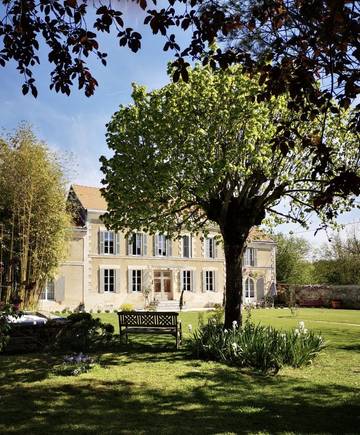 Chambre d’hôte pour 6 personnes, avec jardin en Charente-Maritime