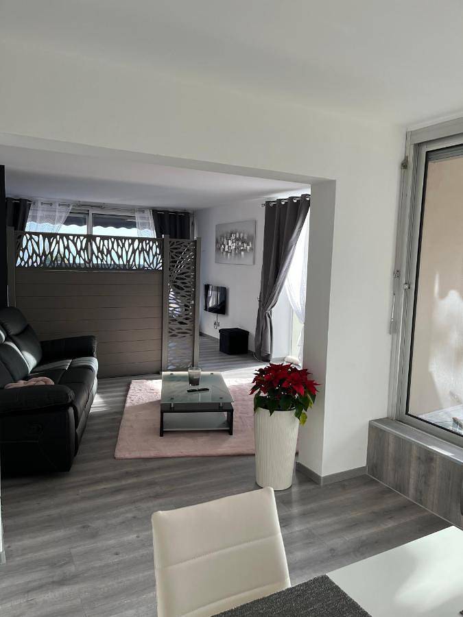 Appartement entier, One-Bedroom Apartment in Trois-Épis, Turckheim