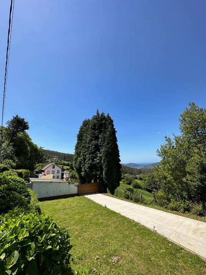 Five-Bedroom House in Cedeira, Costa de Galicia