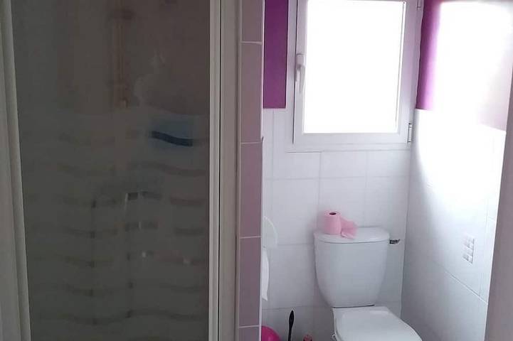 Gîte pour 2 personnes, avec jardin à Ploëzal - 4