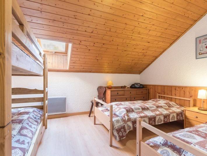Apartamento entero, Tríplex acogedor para 6 en Chantemerle, Serre-Chevalier con WiFi y parking in Saint-Chaffrey, Serre Chevalier