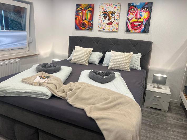 Ferienwohnung für 7 Personen, mit Ausblick und Terrasse in Günzburg