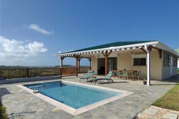 Villa pour 6 personnes, avec terrasse et piscine en Martinique