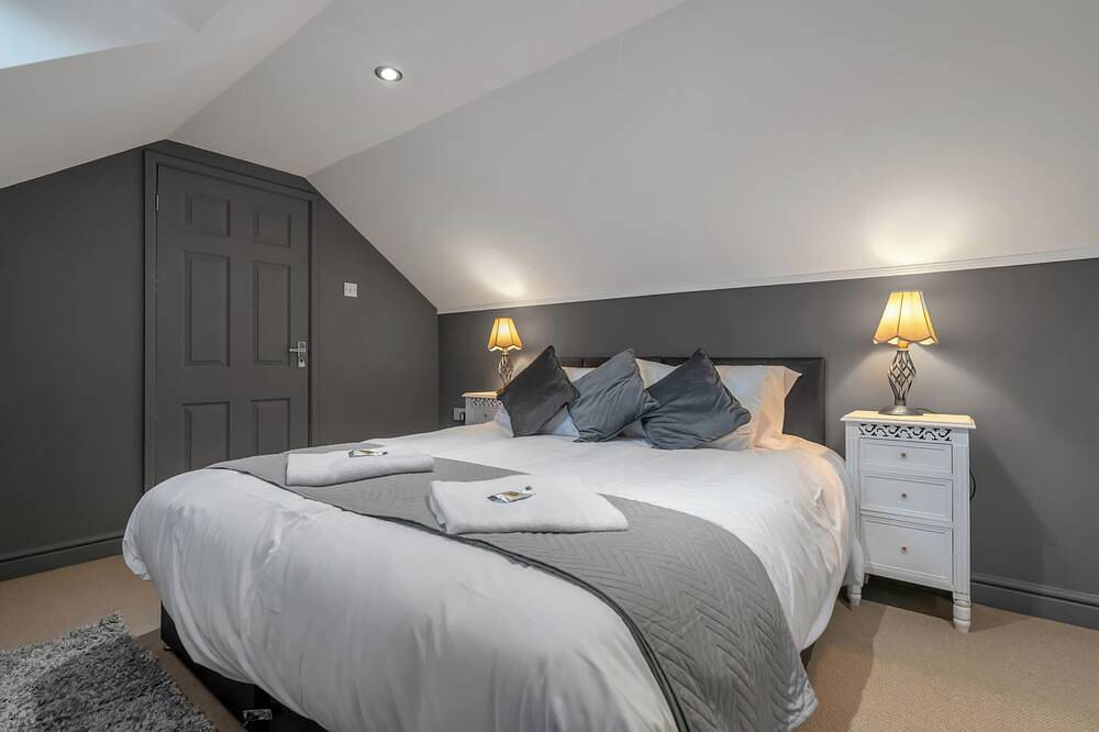 Pools Cottage 3 - Billiards Room in Warwickshire