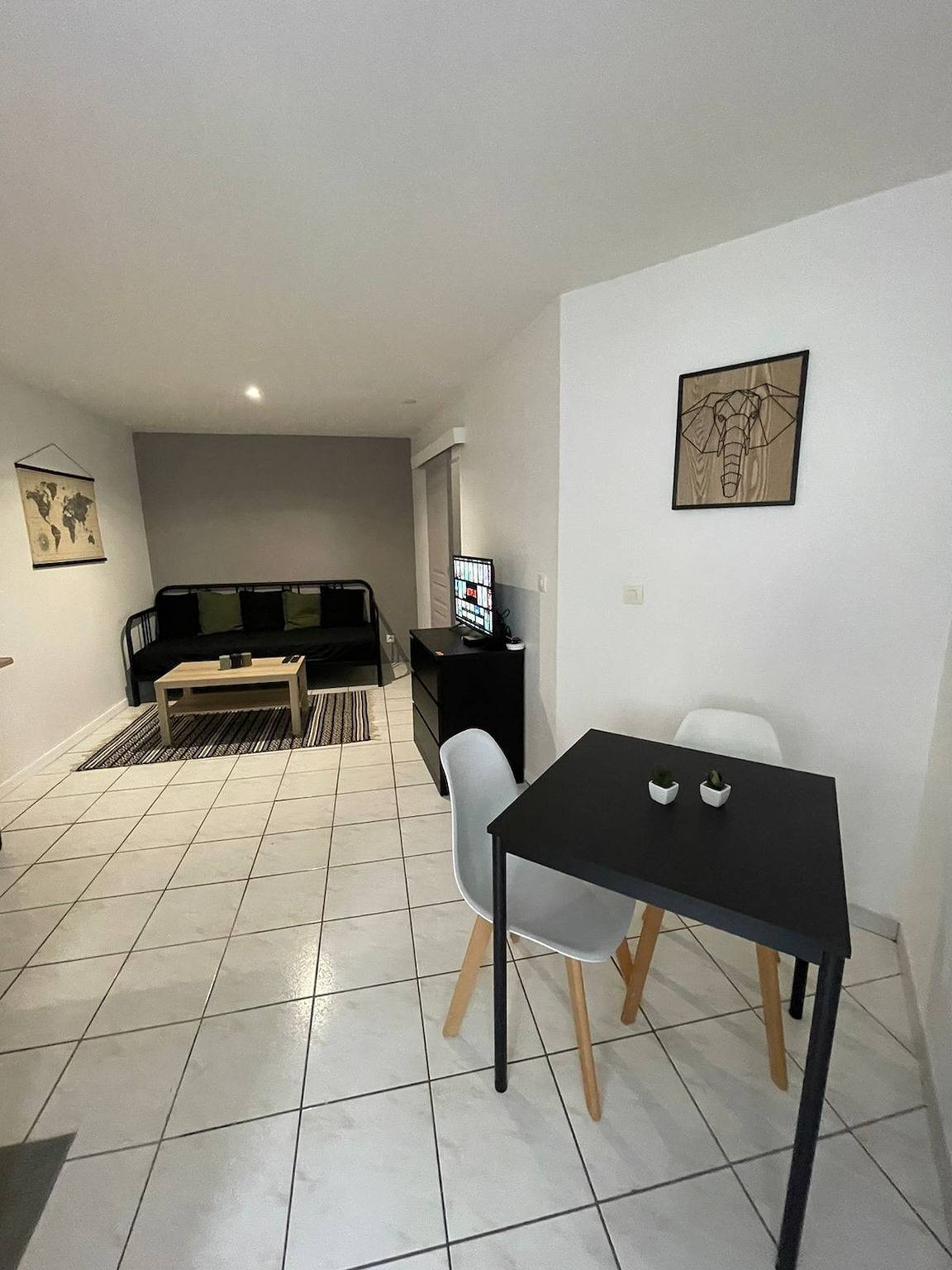 Studio entier, Arnon in Issoudun, Région d'Issoudun