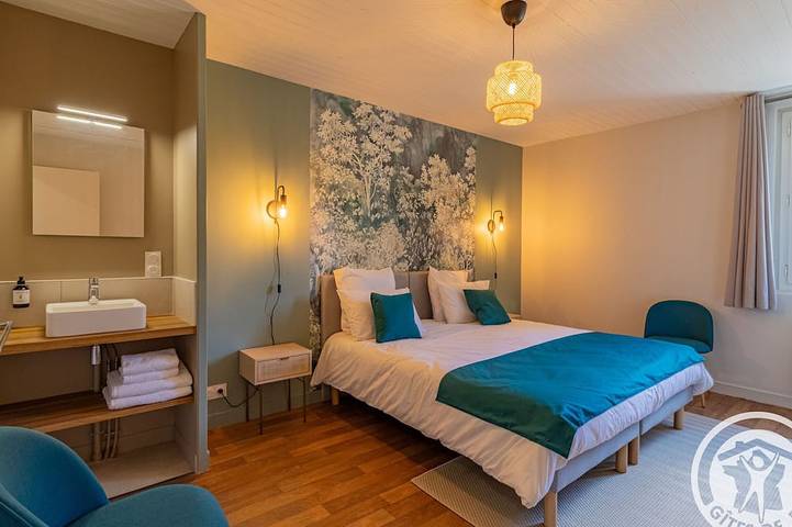 Gîte pour 15 personnes, avec jardin à Blaison-Gohier - 2