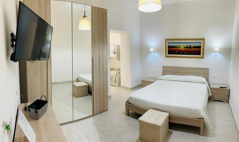 Location de vacances pour 2 personnes, avec terrasse et vue à Cariati - 2