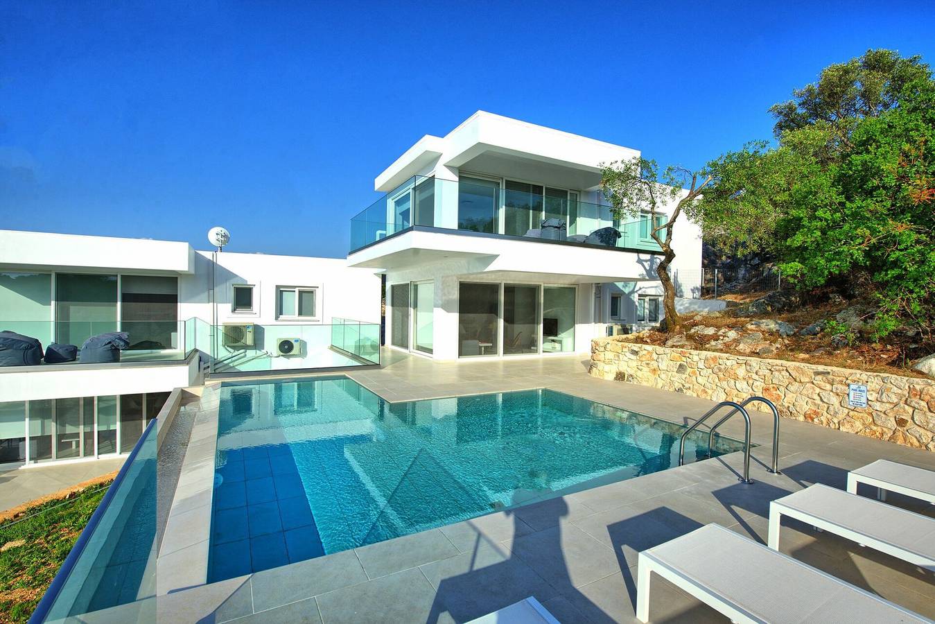 Casa vacanza a Corfù a partire da 293€ a notte