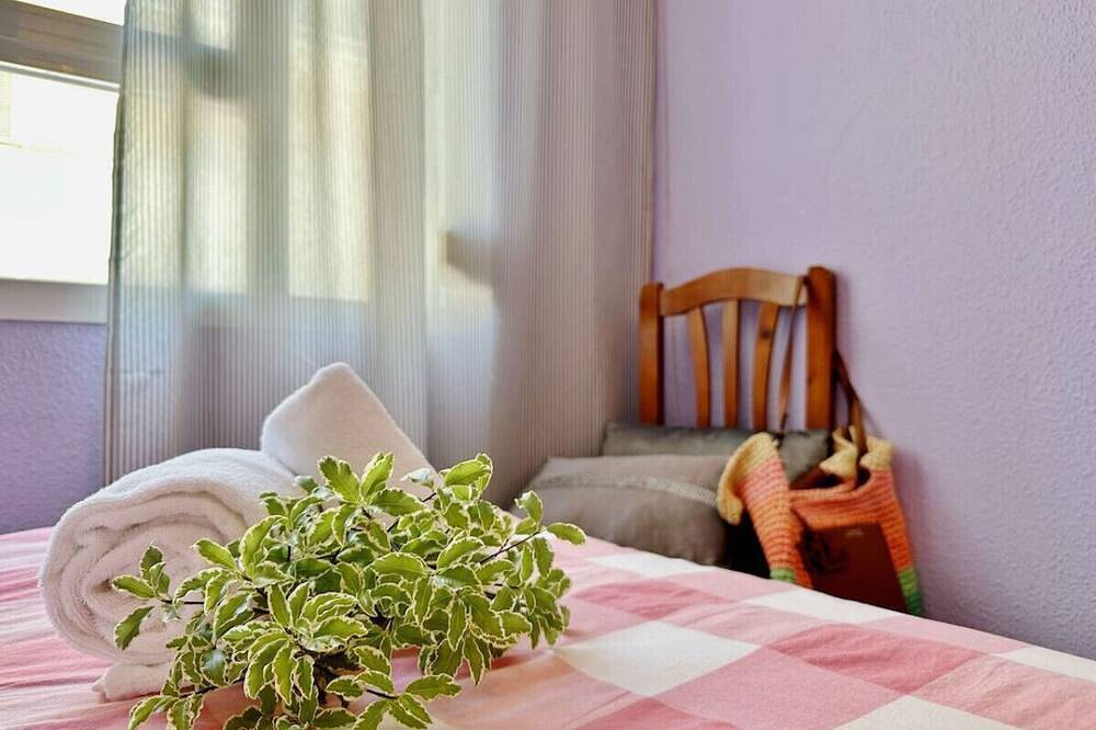 Entire apartment, Bajo céntrico en la playa - El Corrillo 5502 in Isla (Cantabria), Arnuero