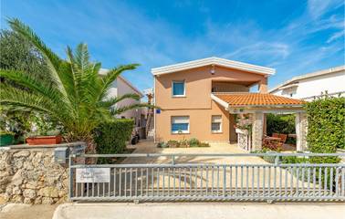 Ferienwohnung für 6 Personen, mit Terrasse auf Vir