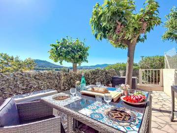 Gîte pour 2 personnes, avec terrasse et jardin à Six-Fours-les-Plages