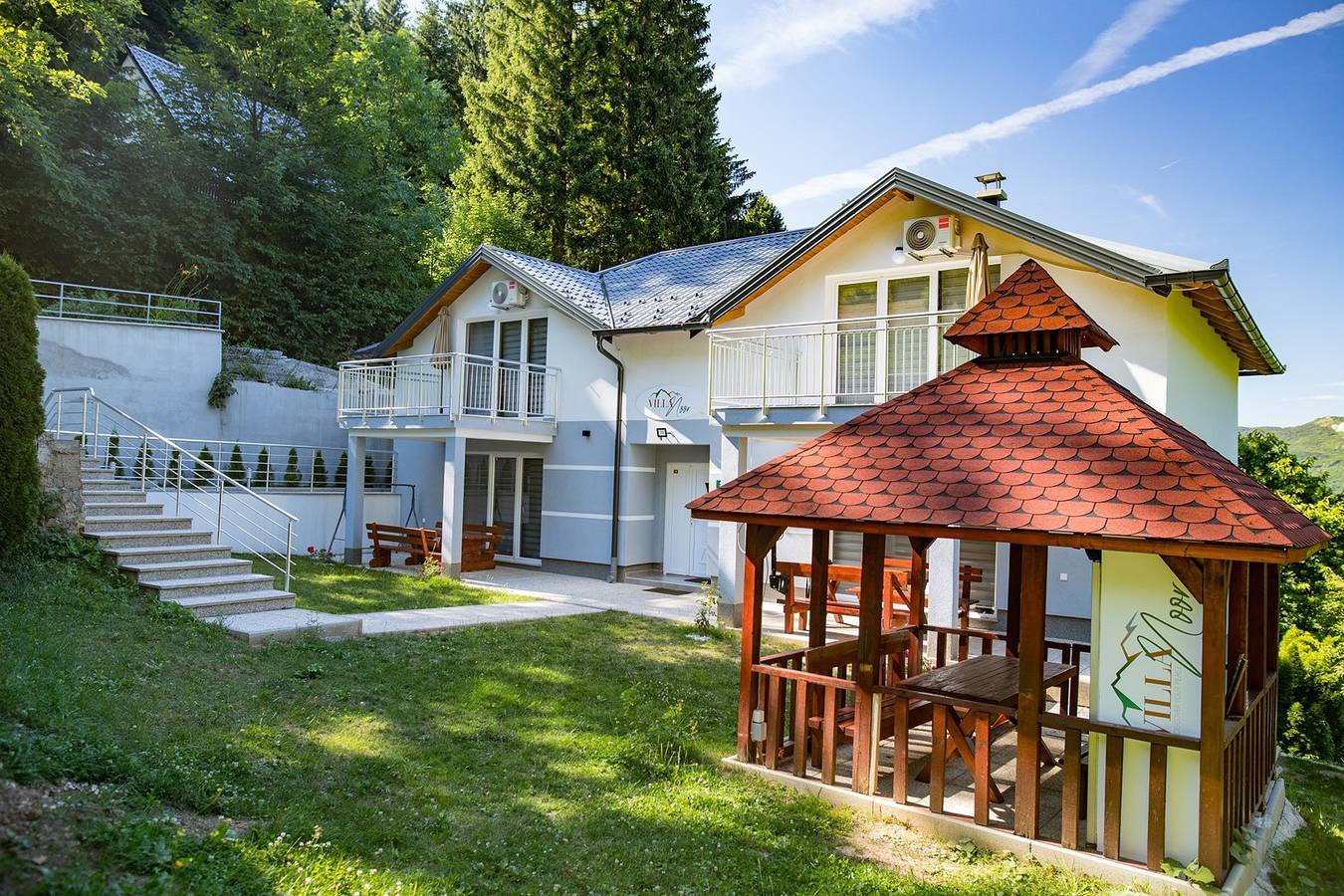 Maison de vacances pour 24 personnes avec balcon/terrasse in République Serbe De Bosnie