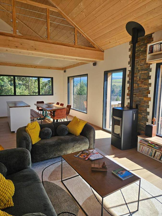 Maison de campagne pour 8 personnes, avec jardin ainsi que sauna et vue