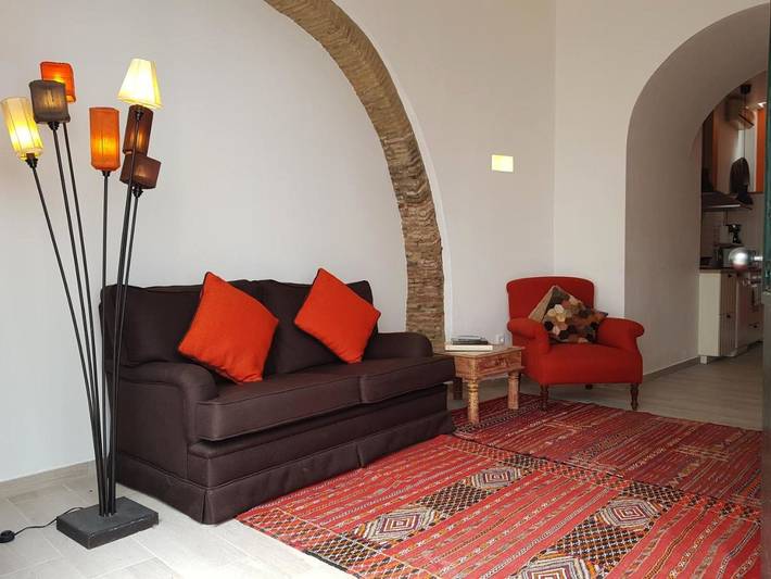 Gîte pour 4 personnes, avec vue et terrasse, animaux acceptés dans Estoi - 2