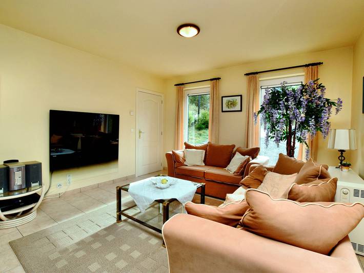 Location de vacances pour 8 personnes, avec terrasse ainsi que jardin et sauna à Durbuy - 2