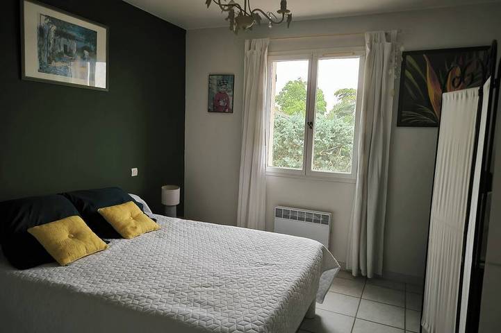 Location de vacances pour 4 personnes, avec jardin et terrasse à Maillane - 2