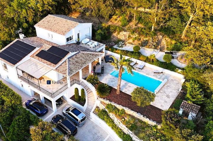 Villa pour 14 personnes, avec jardin - 1