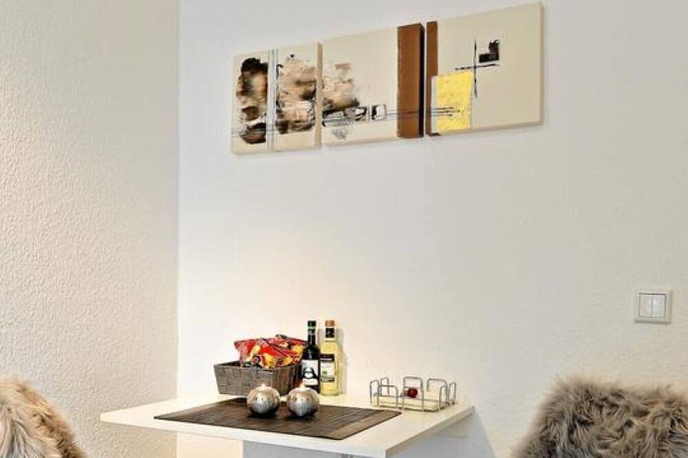 Ganze Wohnung, Design Apartment nähe Düsseldorf in Krefeld, Niederrhein