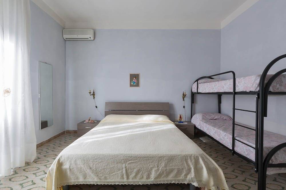 Villa delle Rose - B by Barbarhouse in Porto Cesareo, Golfo di Taranto