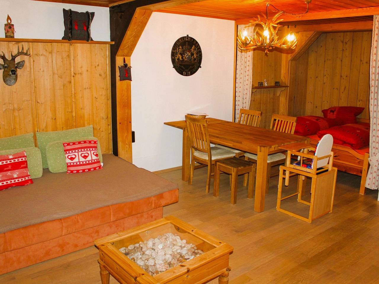 Ganze Wohnung, Sonniger Aufenthalt mit Bergblick in Siegsdorf, Bayerische Alpen