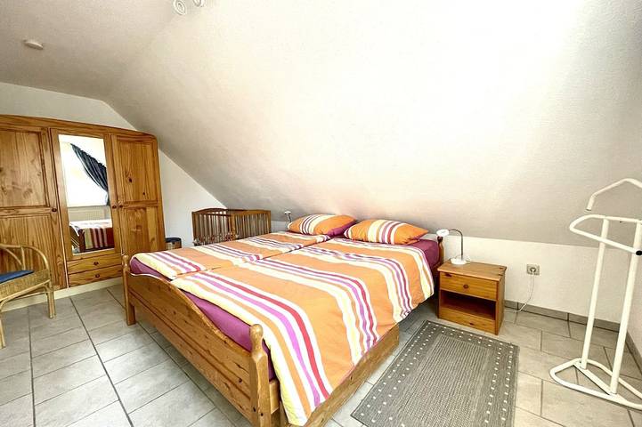 Ferienhaus in Nessmersiel, ruhige Lage, Deichnähe in Neßmersiel, Dornum