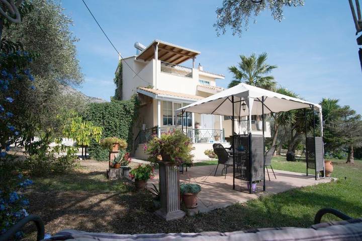 Villa für 8 Personen, mit Garten und Ausblick, kinderfreundlich - 1