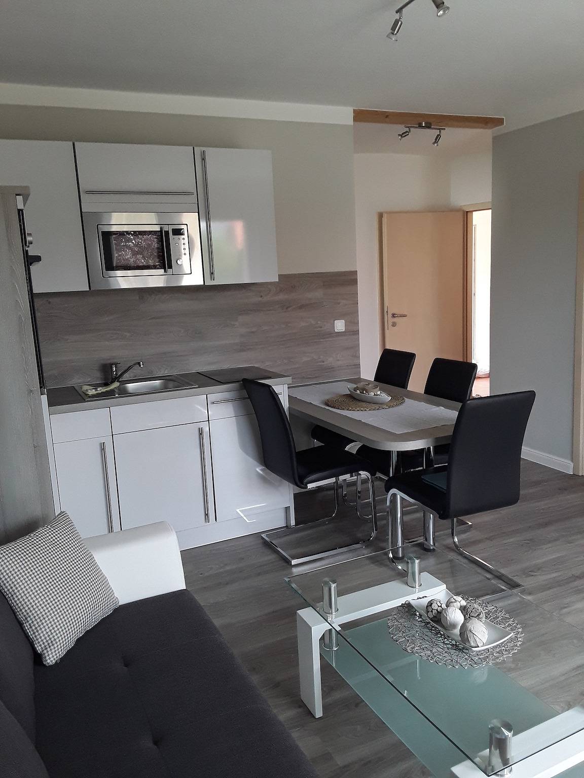 Ganze Ferienwohnung, Ferienhaus Bolliger Apartment 1 in Groß Schwansee, Kalkhorst