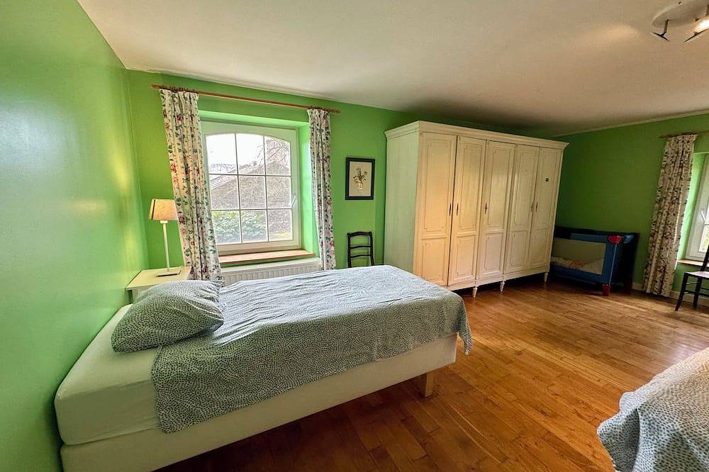 Charmante familie gîte in de buurt van Paliseul in Offagne, Paliseul