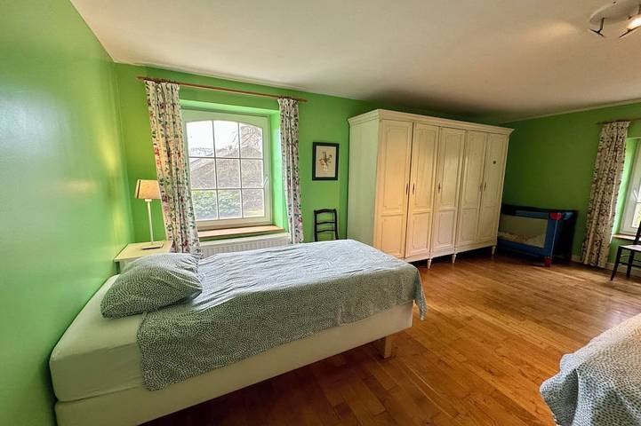 Location de vacances pour 12 personnes, avec terrasse et jardin dans Offagne - 2