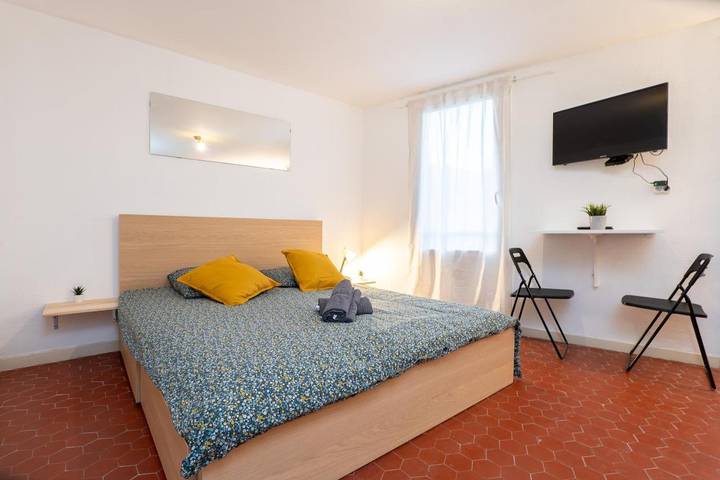 Gîte pour 2 personnes, avec vue, animaux acceptés à Digne-les-Bains - 2