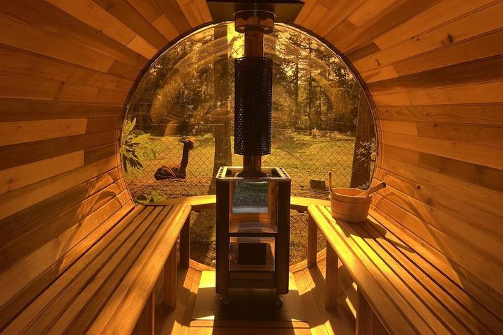 Ferienhaus für 6 Personen, mit Sauna und Garten sowie Whirlpool, mit Haustier