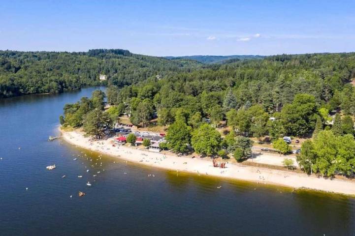 Location de vacances pour 6 personnes, avec Piscine à Marcillac-la-Croisille - 2
