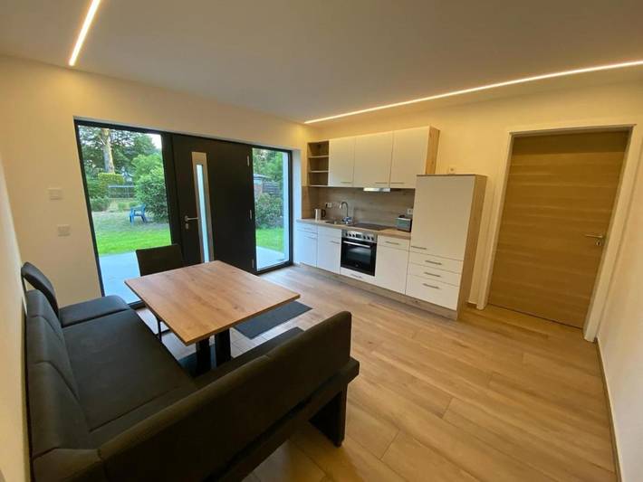 Ferienwohnung für 6 Personen, mit Terrasse und Garten in Falkensee - 4
