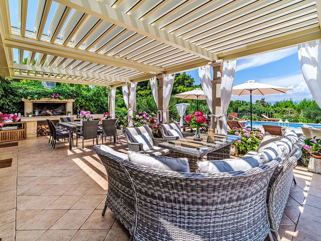 Villa Mutnik in Supetar, Brac