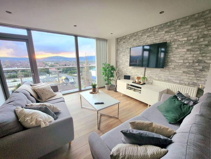 Vacation rental for 4 people, with Balcony in Belfast