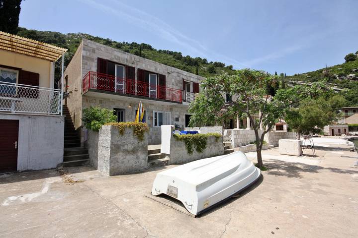 Casa de cuatro habitaciones en la playa Prozurska Luka, Mljet in Mljet