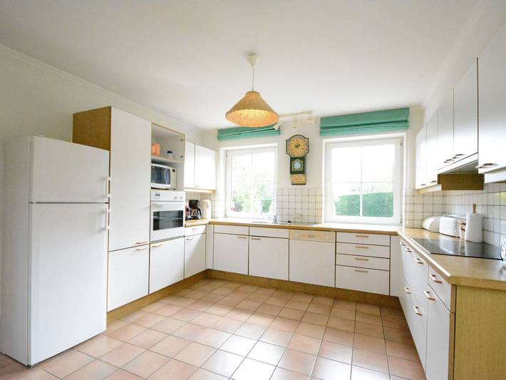 Location de vacances pour 14 personnes, avec terrasse et jardin à Daverdisse - 3