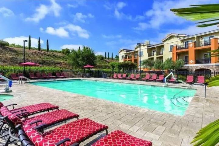 Hotel for 4 people, with pool and hot tub in Napa