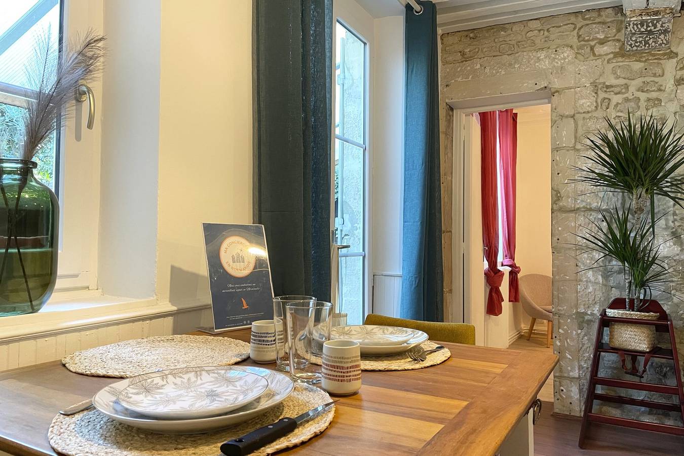 Geheel appartement, Vakantieappartement voor 2 personen met tuin in Caen, Caen en omgeving
