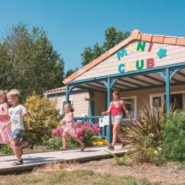 Location de vacances pour 8 personnes dans Lac du Jaunay - 2